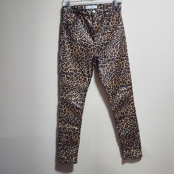 Topshop Pants - Topshop moto Jamie high waisted leopard print streched satin pants size 28